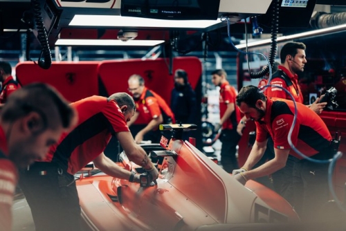 Οι μηχανικοί της Ferrari έκαναν αγώνα δρόμου ώστε να έχουν έτοιμο το αυτοκίνητο του Σάινθ
