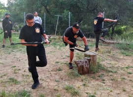 ΑΠΟ ΤΟ ΠΑΡΑΡΤΗΜΑ  ΤΩΝ  "ΕΛΛΗΝΩΝ ΚΕΝΤΑΥΡΩΝ ΚΕΡΚΥΡΑΣ"