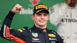 Από την pole position θα εκκινήσει ο Μαξ Φερστάπεν στο αγγλικό γκραν πρι