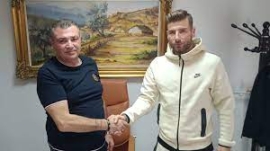 Παίκτης του Αλμυρού με κάθε επισημότητα είναι ο Φλόρενς Κέρι