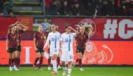 Η Εθνική ποδοσφαίρουΓυναικών ηττήθηκε 5-0 από το Βέλγιο στο στάδιο Den Dreef του Leuven,